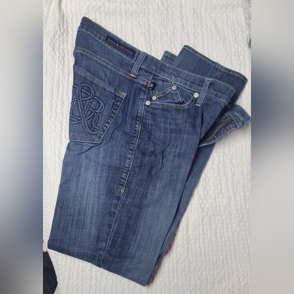 Rock & Republic Classic Blue Straight Leg Jeans